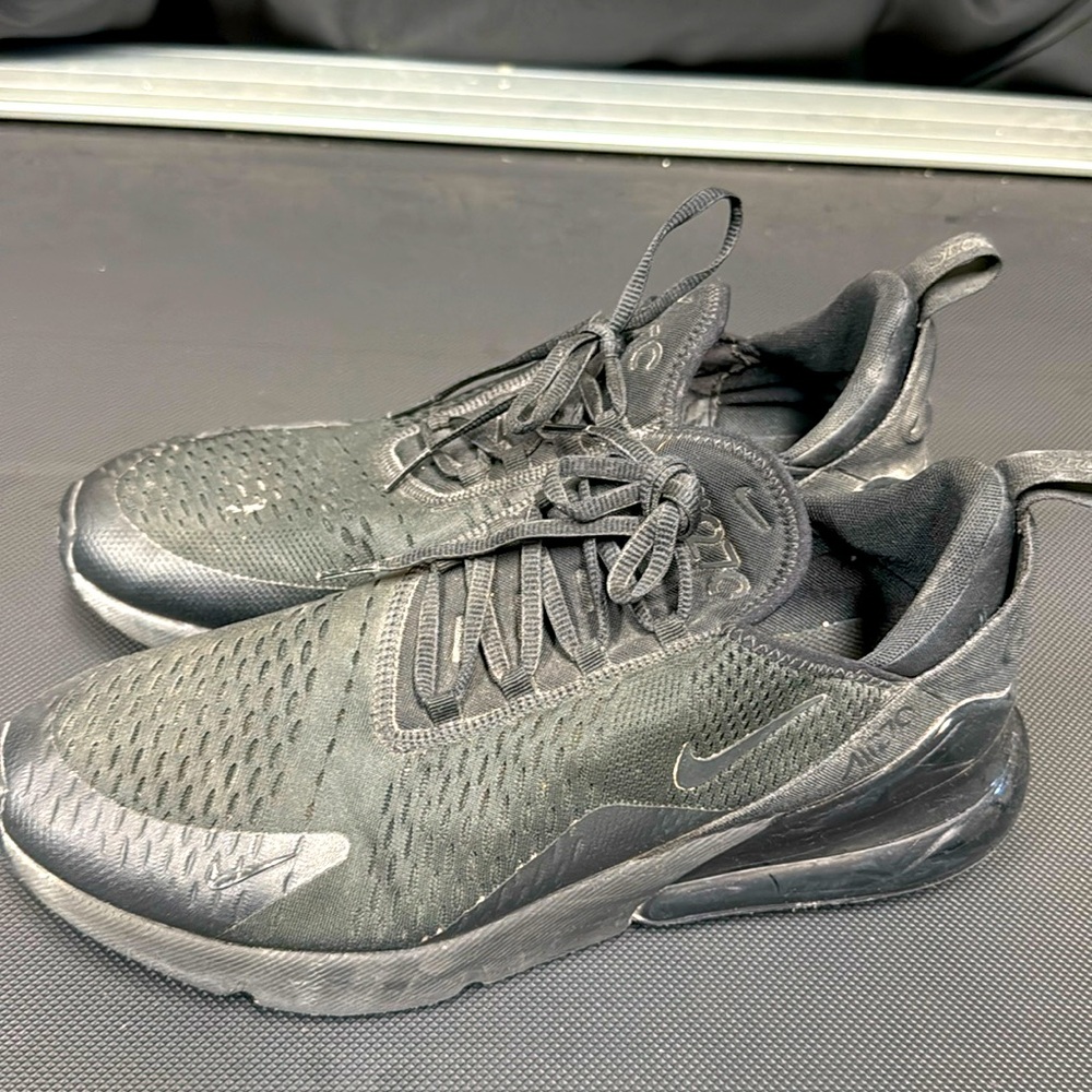Black Nike Air Max 270 Size 12